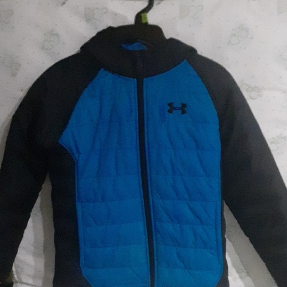 Under Armour Other - Under Armour Black and Blue Quilted Jacket Boys Size 7